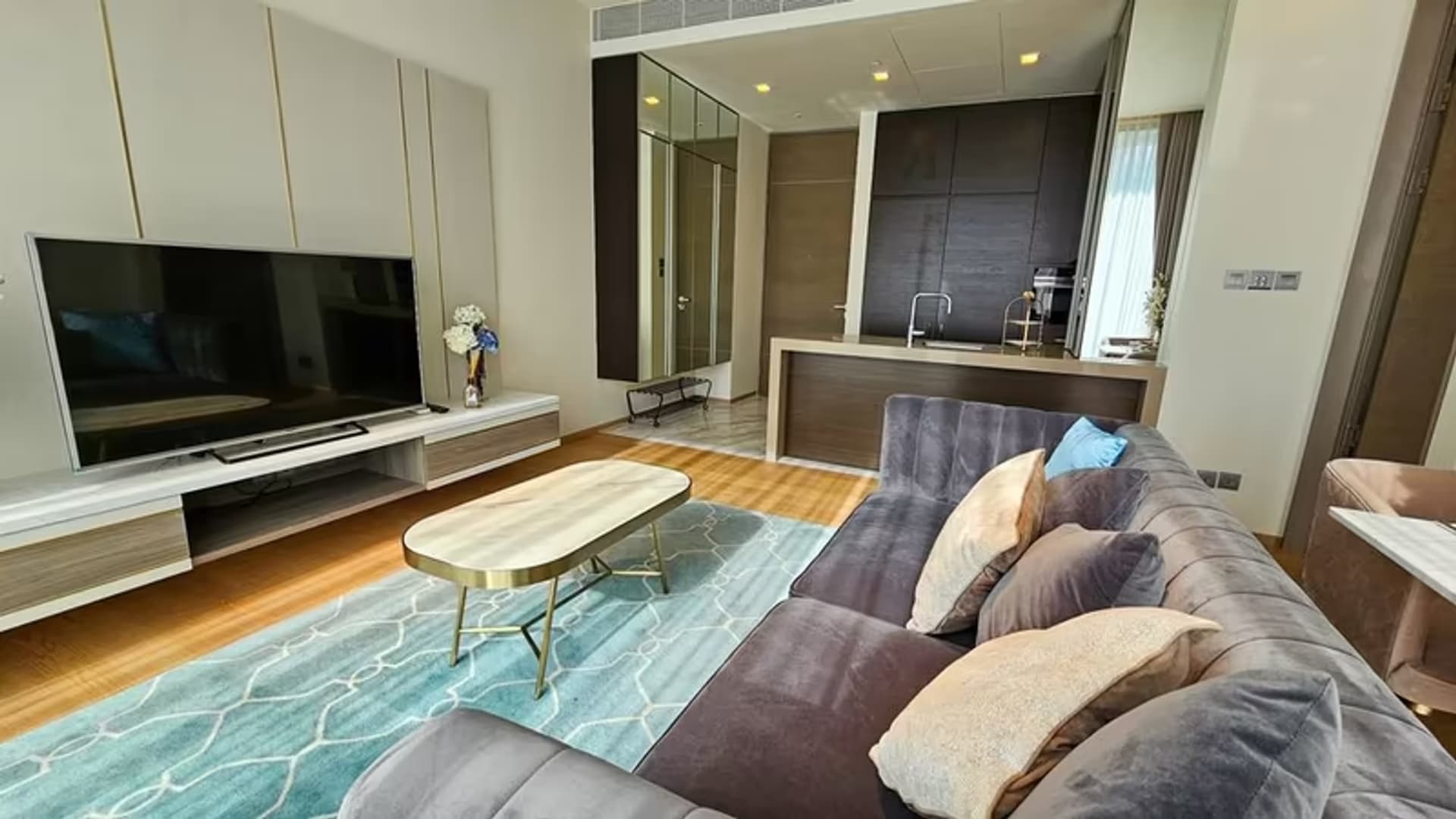 Condo for Rent at Sala Deang One - Image 22