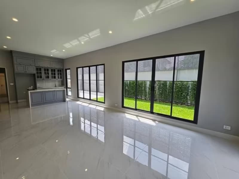 House for Sale at Narasiri Krungthepkreetha