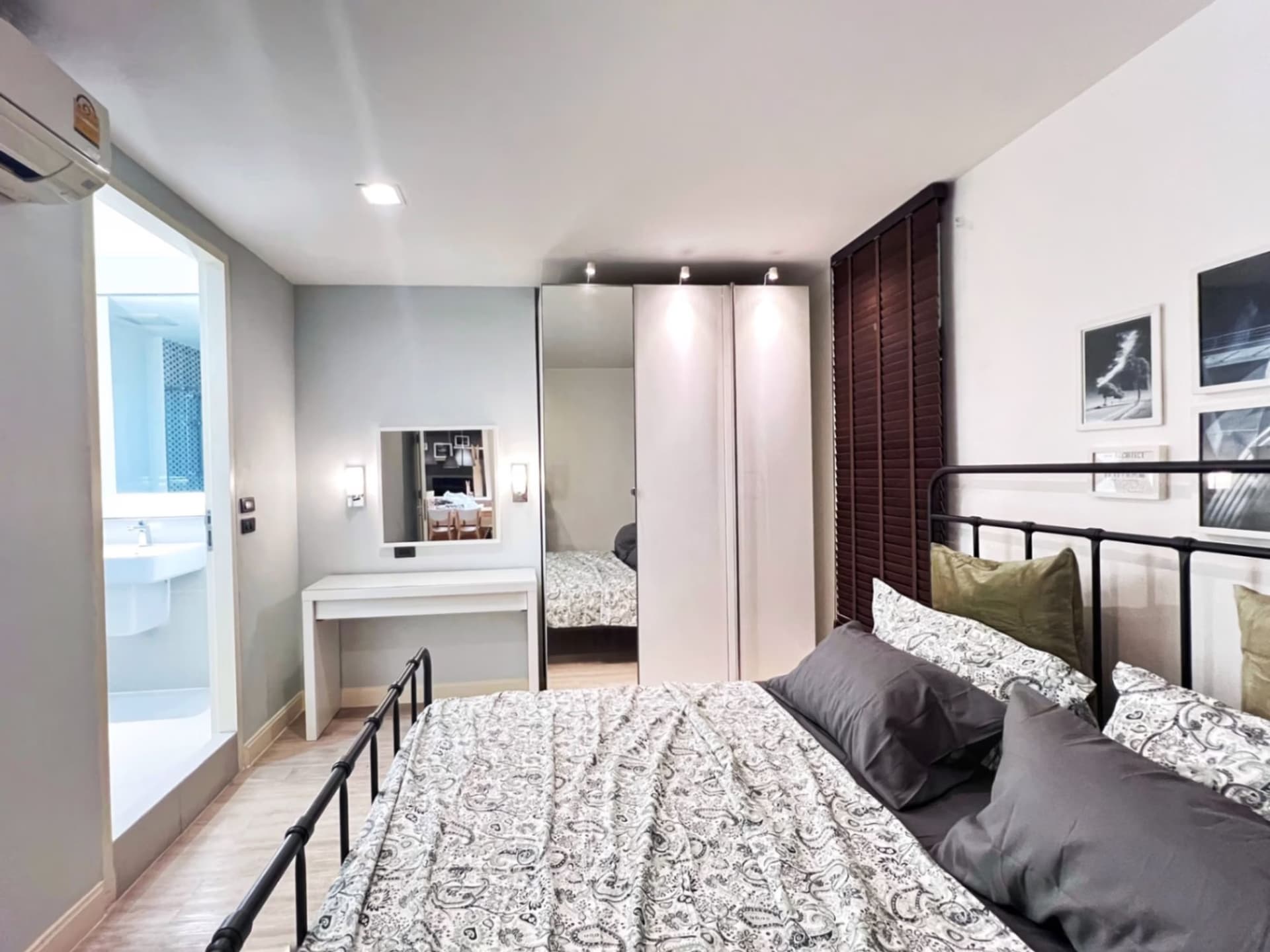 3 Bed Condo for Rent in Khlong Toei - Image 5