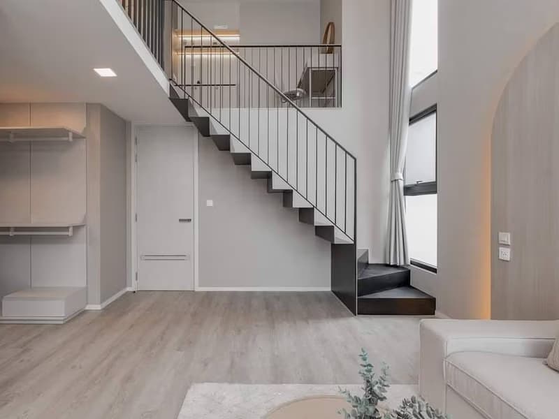 5 Bed House for Rent in Saphan Sung