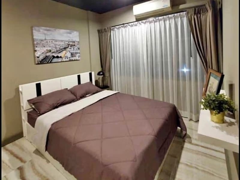 Townhouse for Rent at Town Plus Huamark  