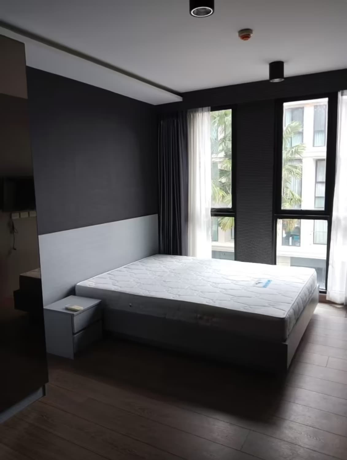 3 Bedroom Condo - Image 5