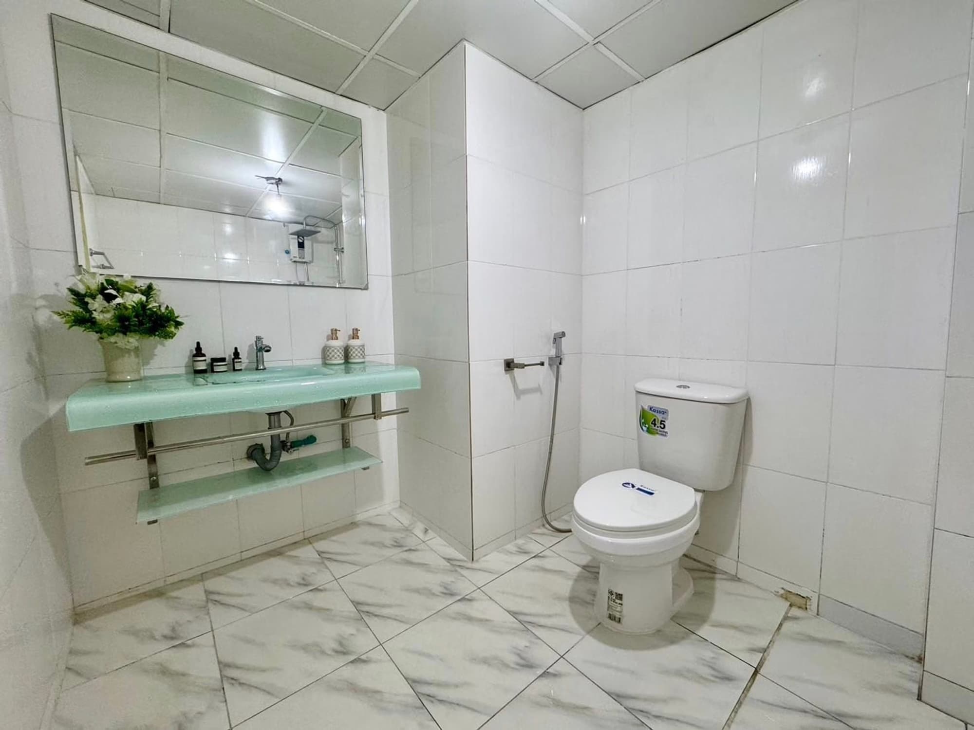 1 Bed Condo for Sale in undefined - Image 5
