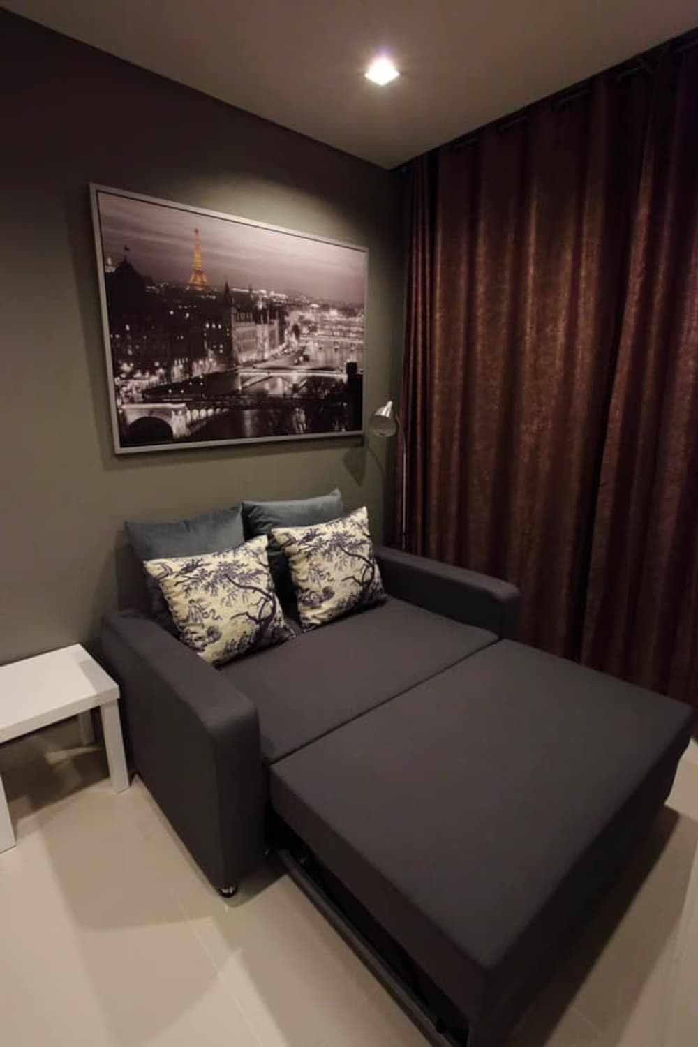 1 Bed Condo for Rent and Sale in Ratchathewi - Image 2