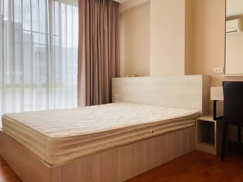 1 Bedroom Condo