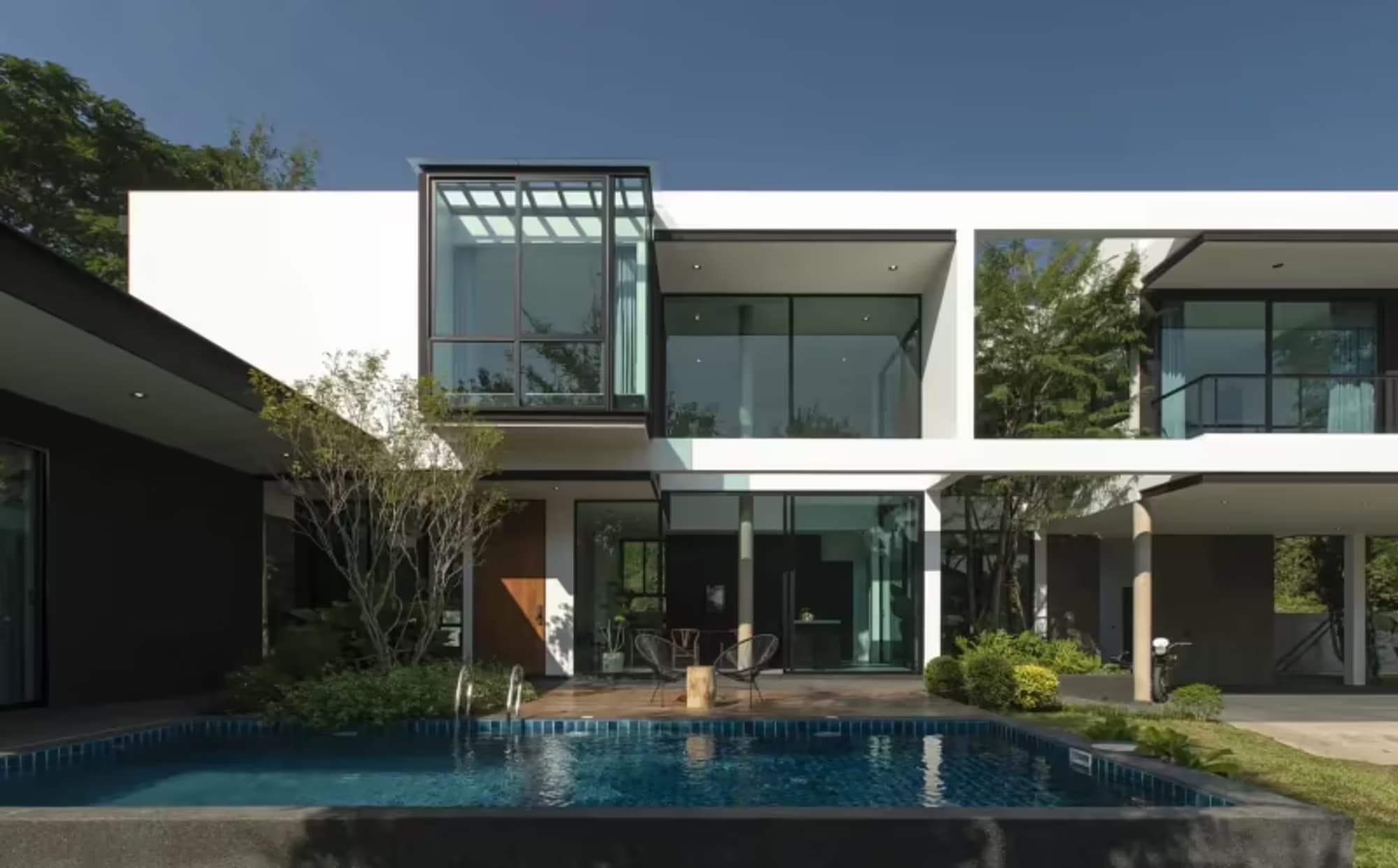 4 Bedroom House - Image 7