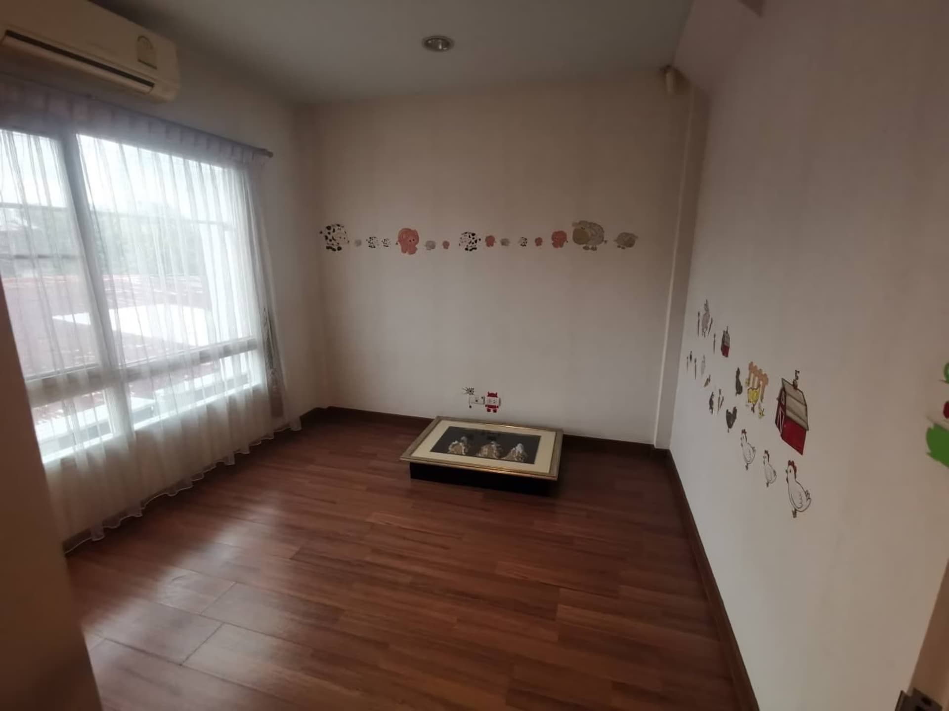 3 Bed Townhouse for Sale in Yan Nawa - Image 18