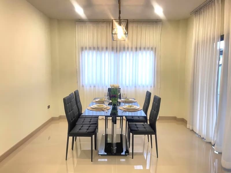 4 Bed House for Sale in undefined