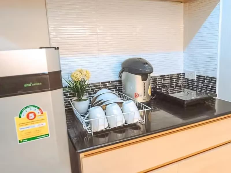1 Bedroom Condo