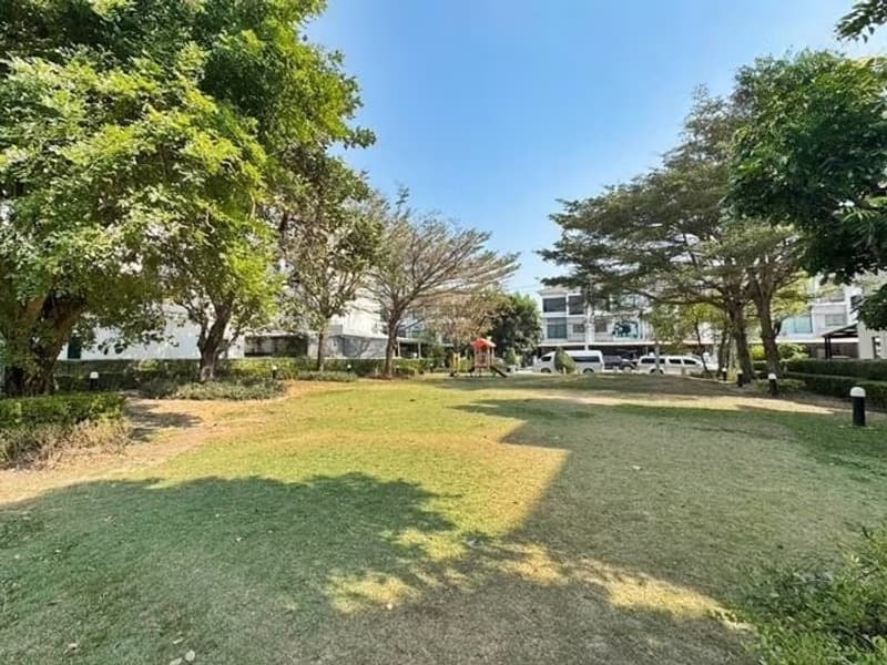 3 Bed Townhouse for Sale in Prawet
