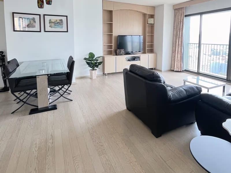 2 Bed Condo for Sale in undefined