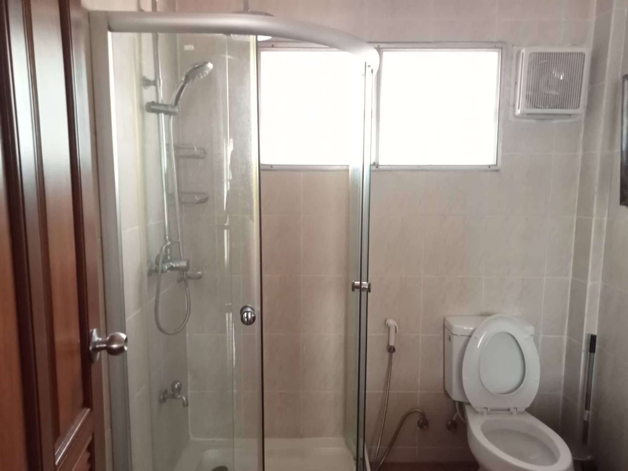 4 Bed House for Rent in San Sai - Image 6