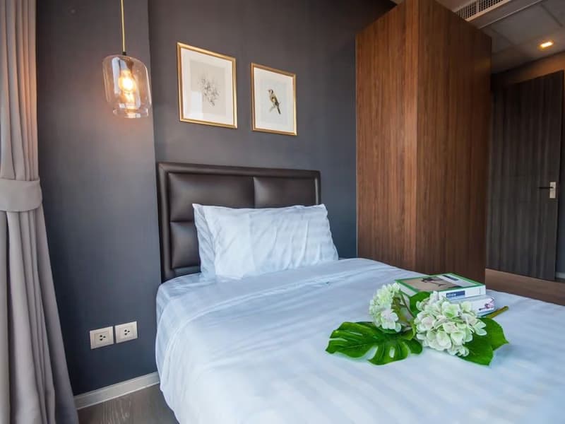 2 Bed Condo for Rent  Near Asok BTS