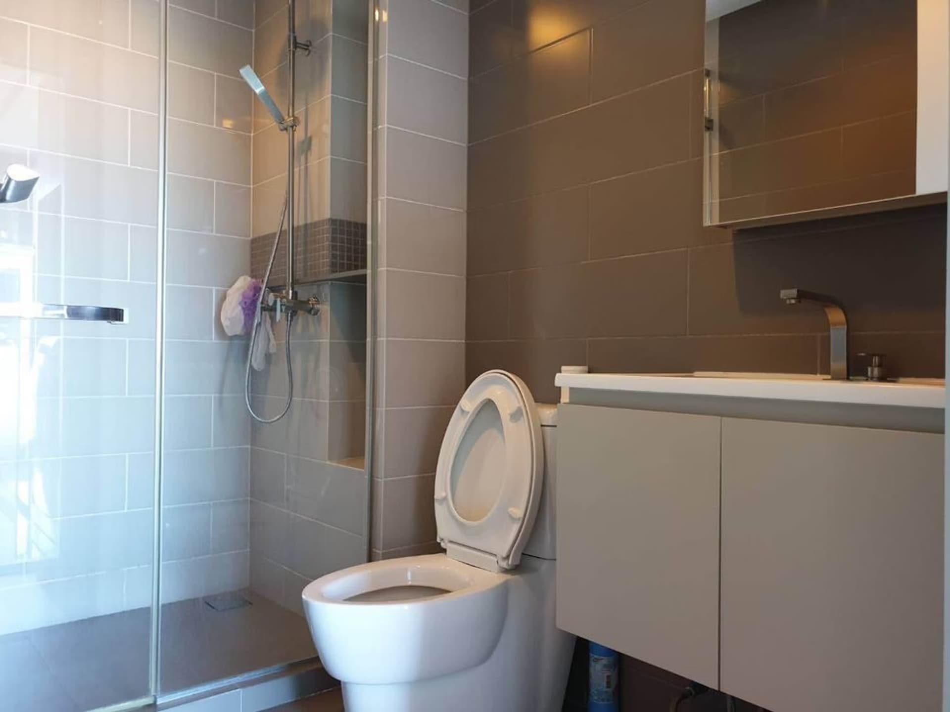1 Bed Condo for Sale in Phra Khanong - Image 4