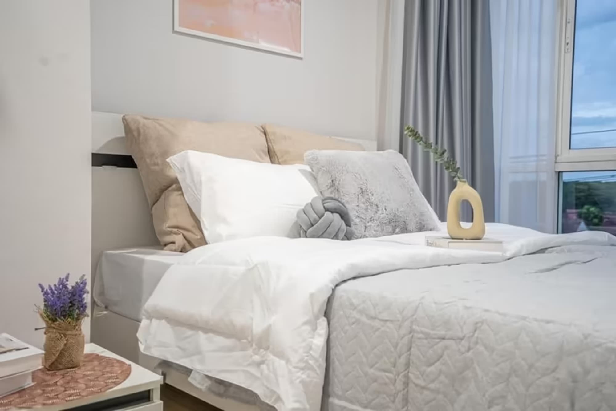 1 Bedroom Condo - Image 9