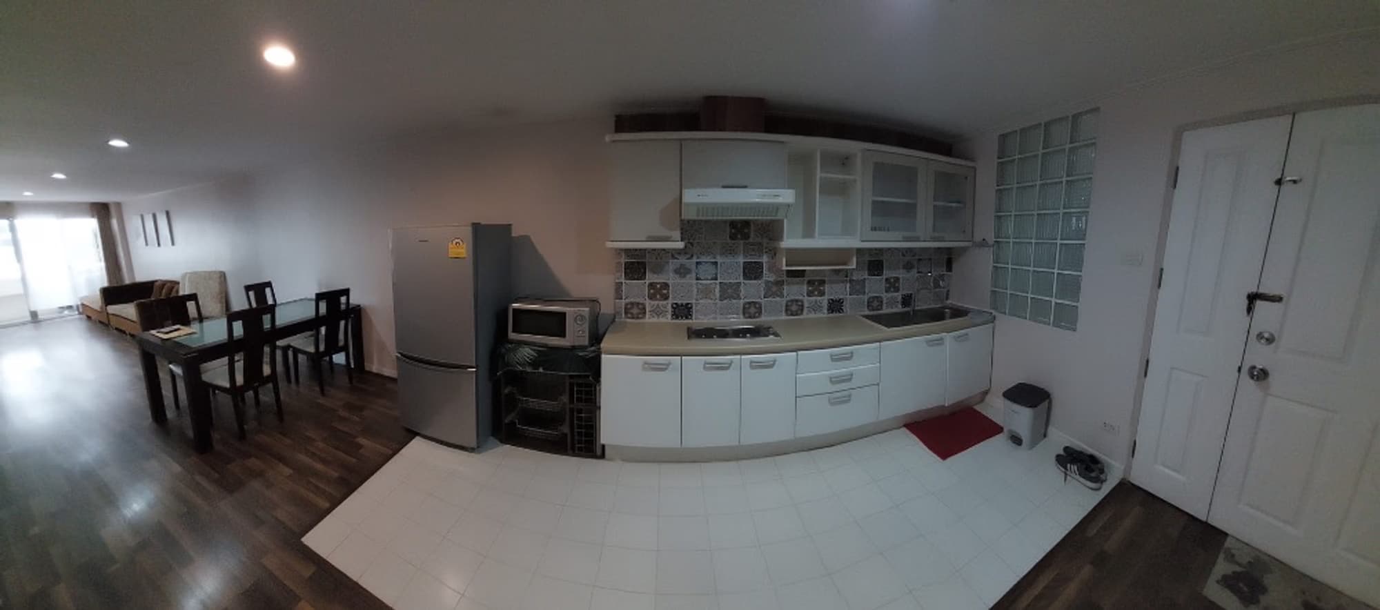 2 Bed Condo for Rent in Khlong Toei - Image 5