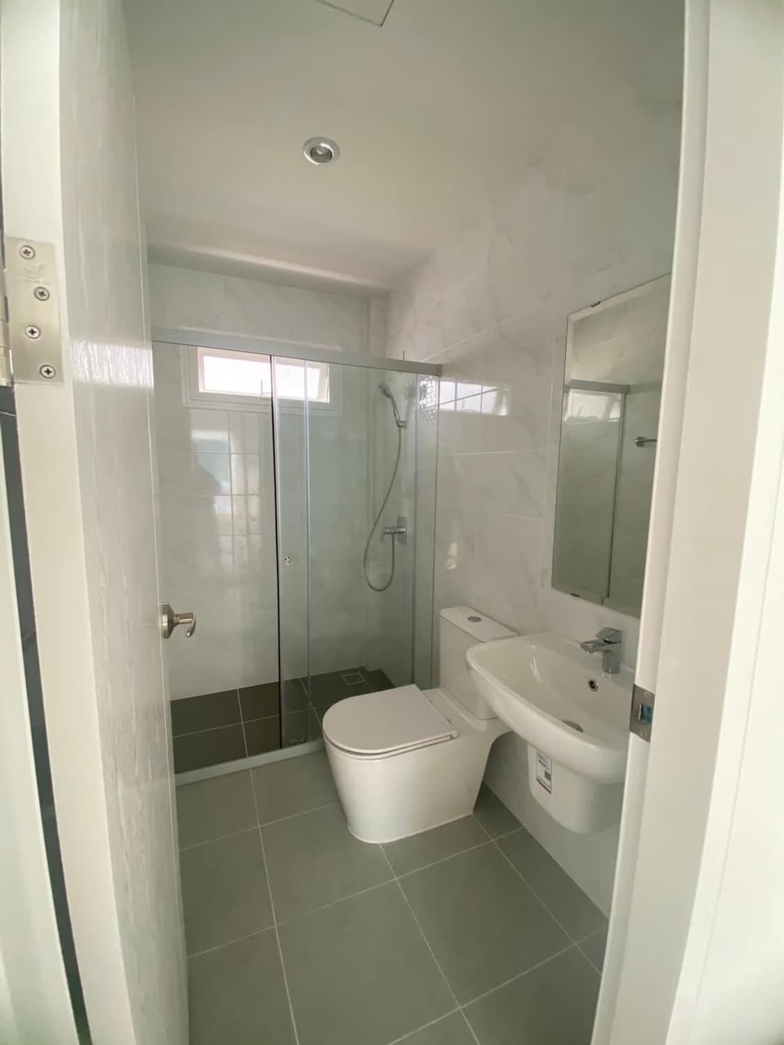 4 Bedroom House - Image 5