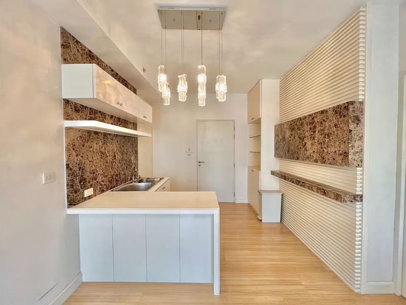 Condo for Sale at The Seed Mingle