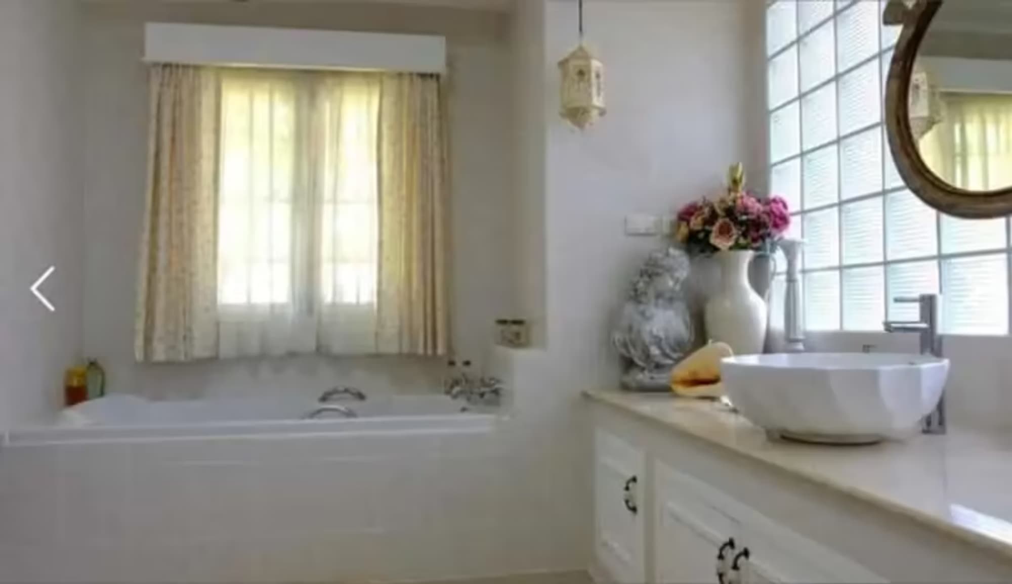 4 Bedroom House - Image 16