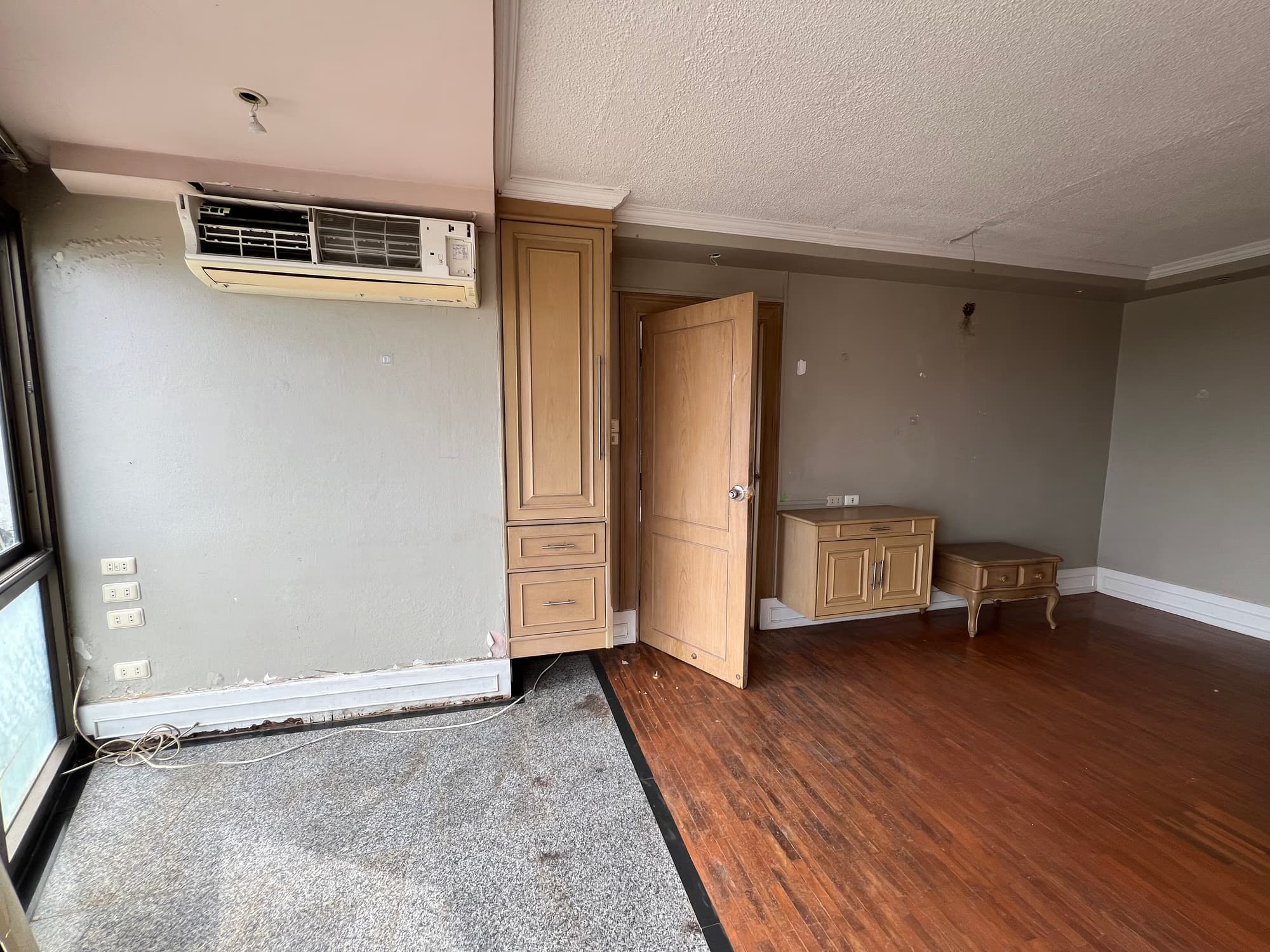 Condo for Sale at Hillside 4 - Image 15