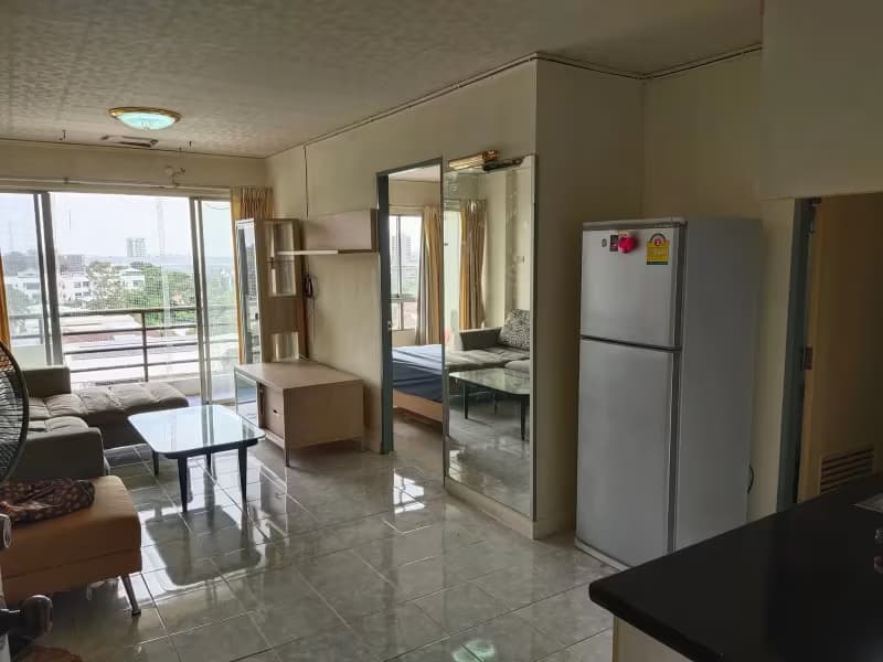 1 Bedroom Condo