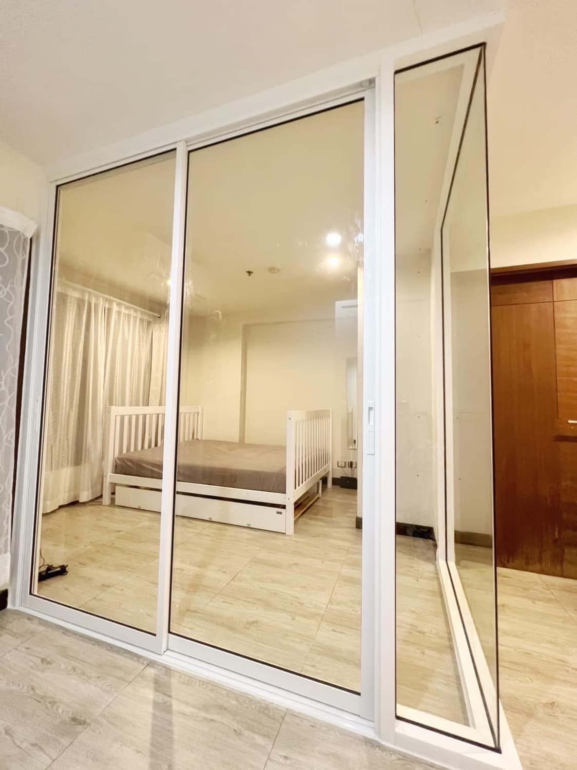 1 Bedroom Condo - Image 9