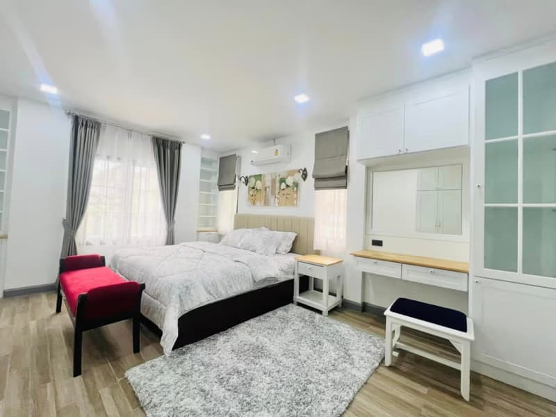 5 Bed House for Rent and Sale in Mueang Chiang Mai
