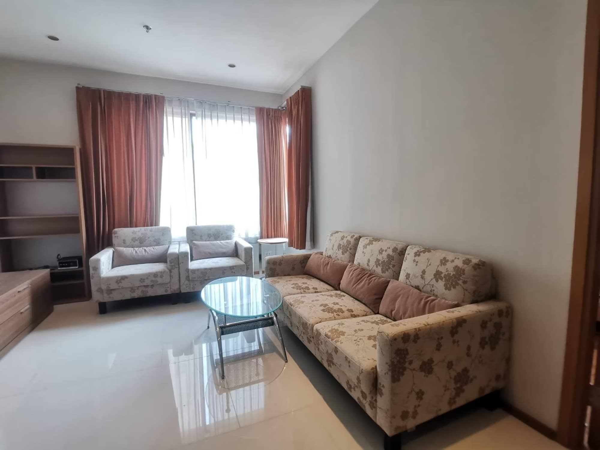 1 Bed Condo for Rent in Khlong Toei - Image 1