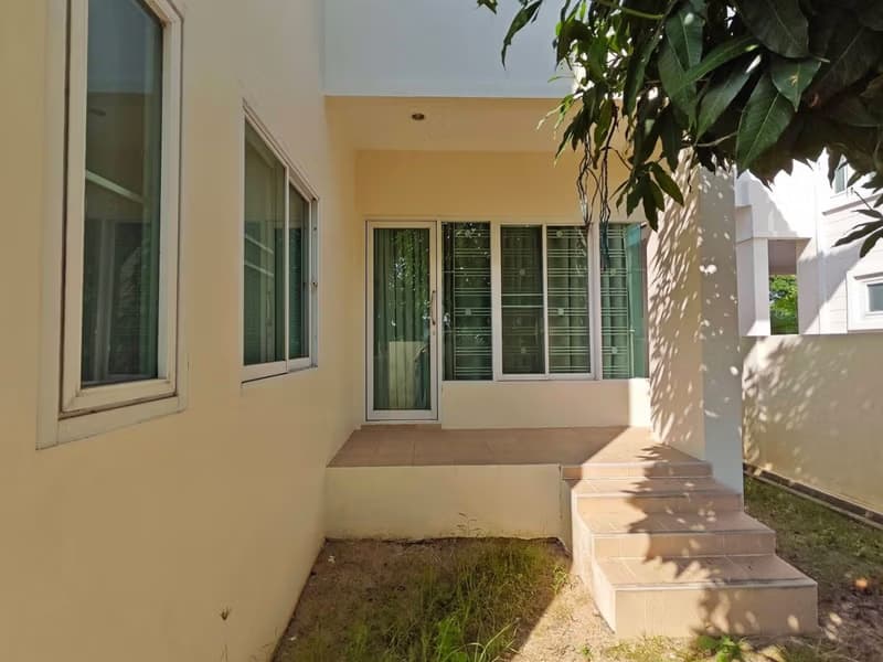 3 Bed House for Rent in San Sai