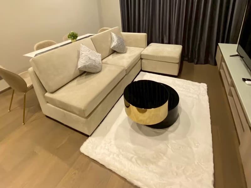 2 Bed Condo for Rent and Sale in Khlong Toei