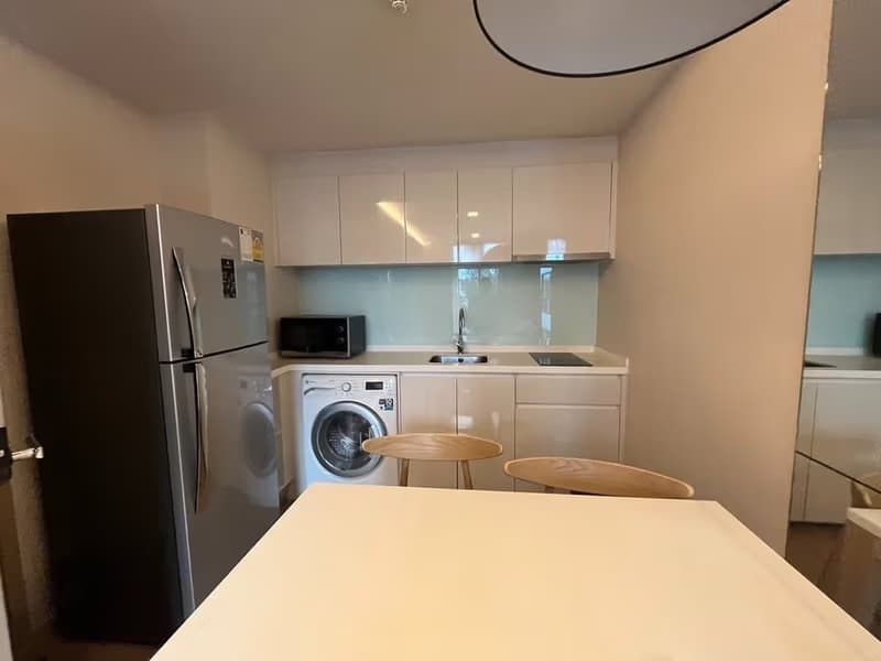 1 Bedroom Condo