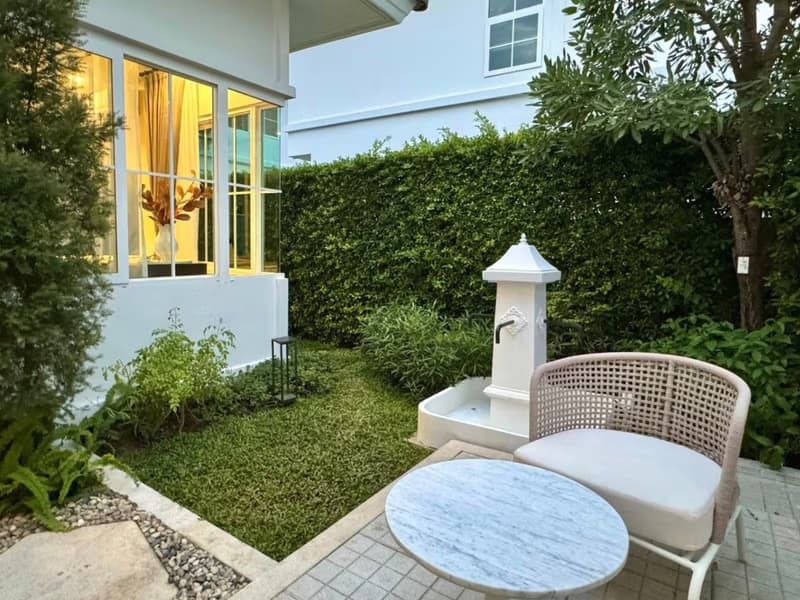 4 Bed House for Rent in Bang Phli