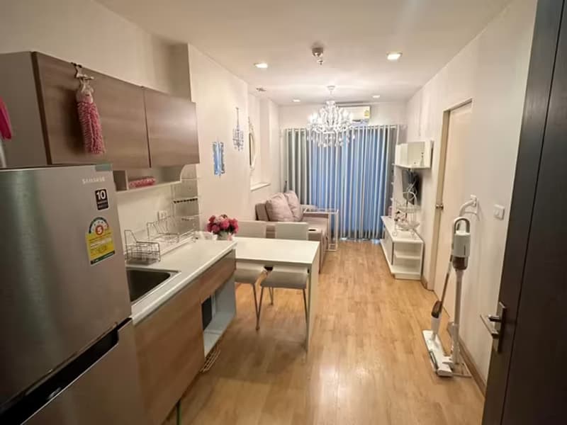 1 Bedroom Condo for Rent at Casa Condo 