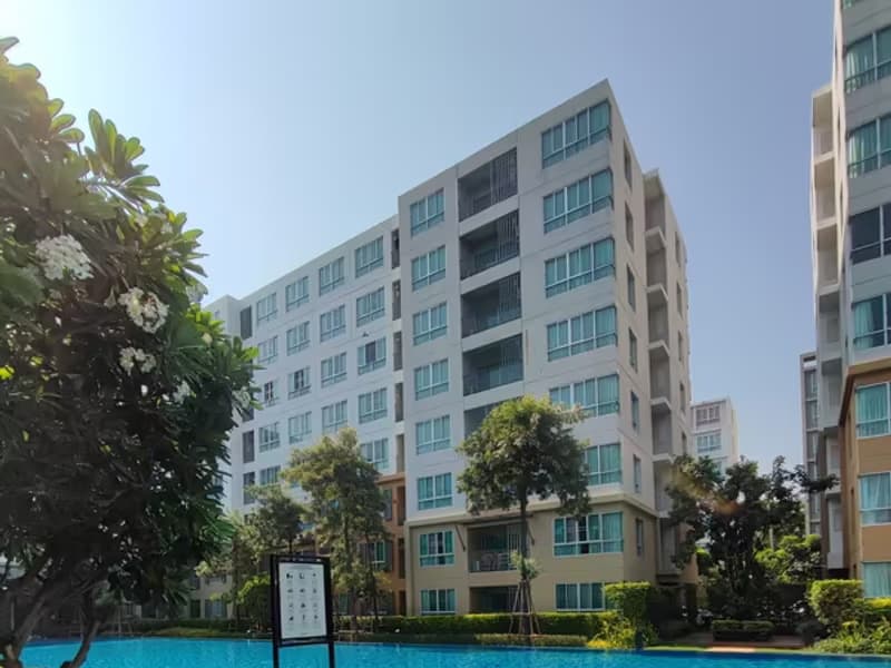 1 Bedroom Condo