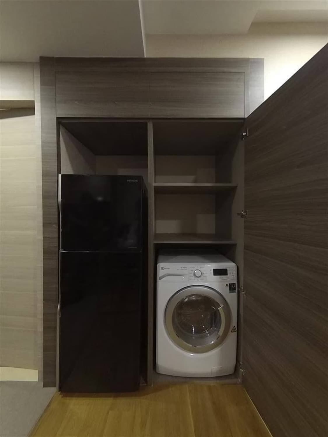 1 ห้องนอน Condo สำหรับ จำหน่าย ใน ปทุมวัน - Image 5