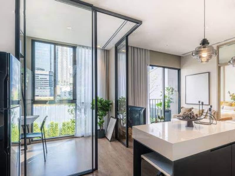 2 Bed Condo for Sale in Huai Khwang