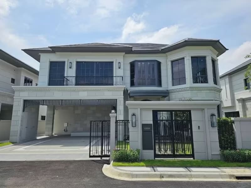 House for Sale at Narasiri Krungthepkreetha
