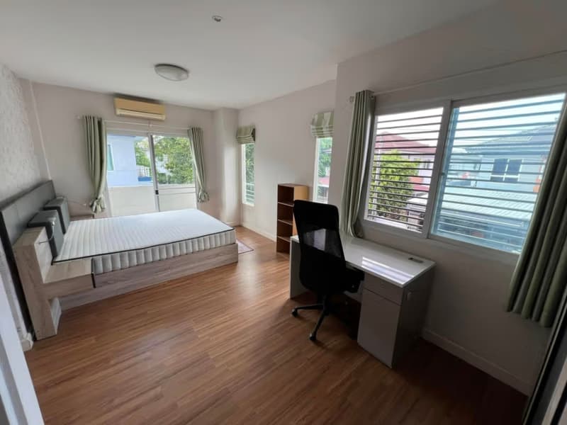 3 Bed House for Rent and Sale in San Kamphaeng