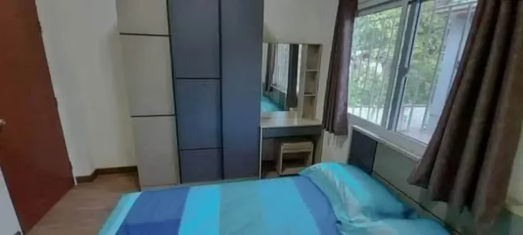 4 Bedroom House - Image 4