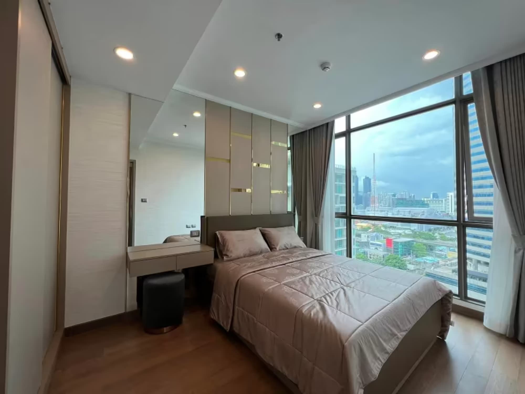 2 Bedroom Condo - Image 5