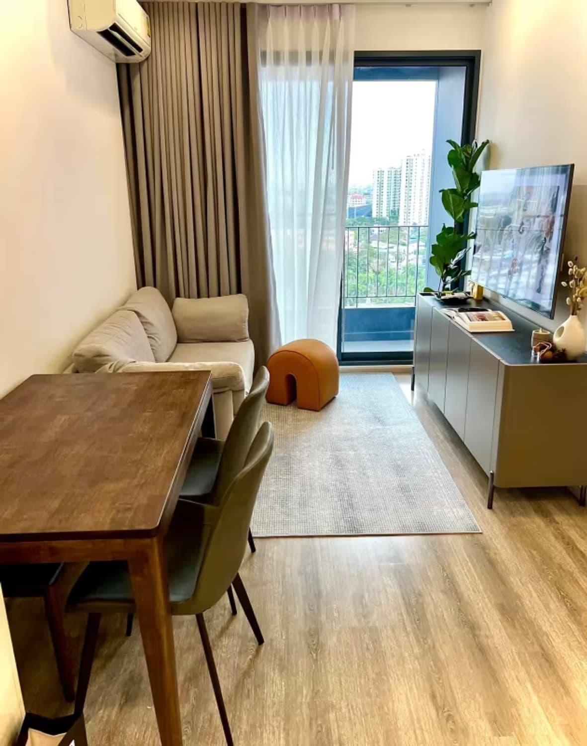 2 Bedroom Condo - Image 1