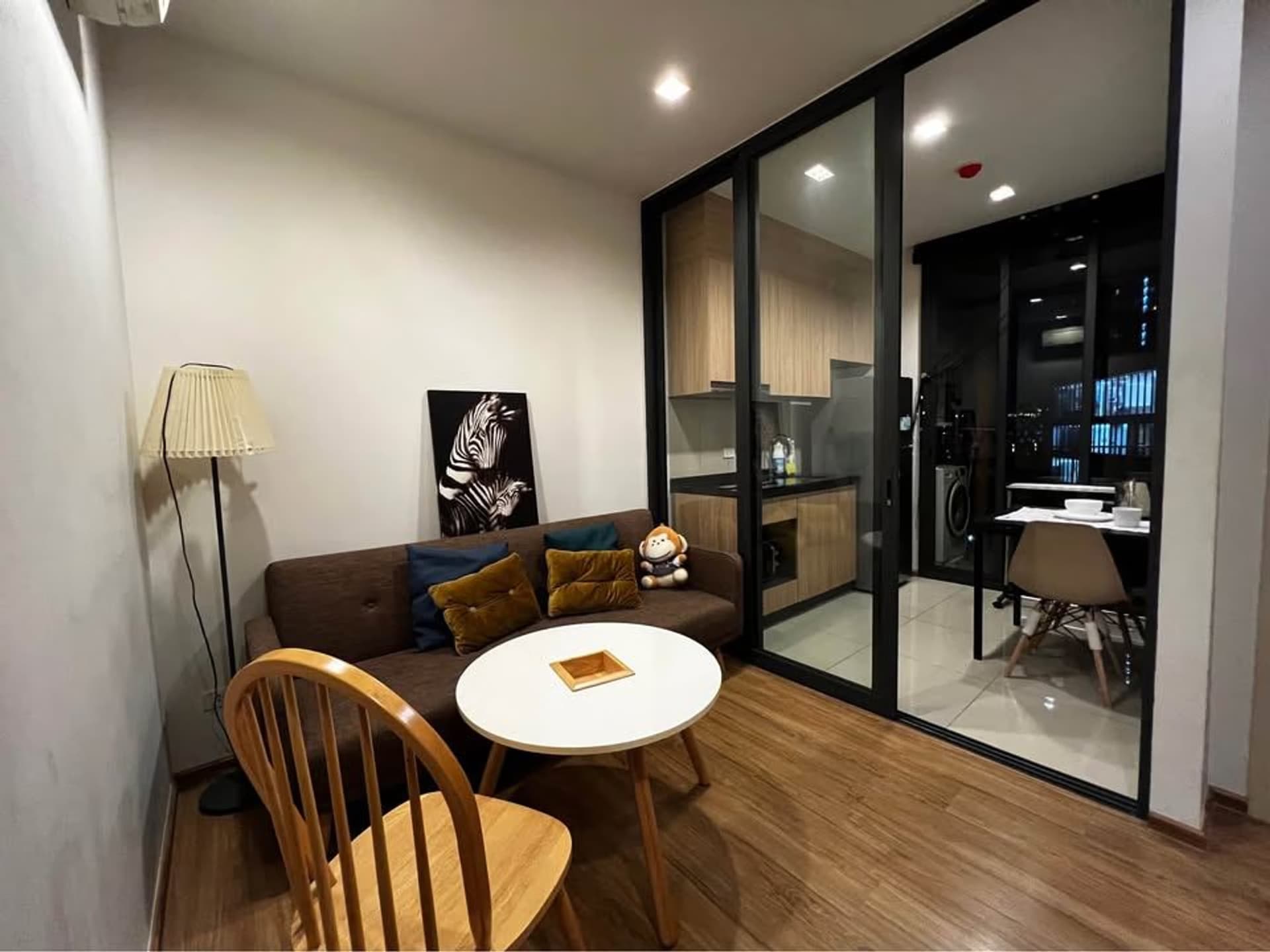 1 Bed Condo for Sale in Watthana - Image 1