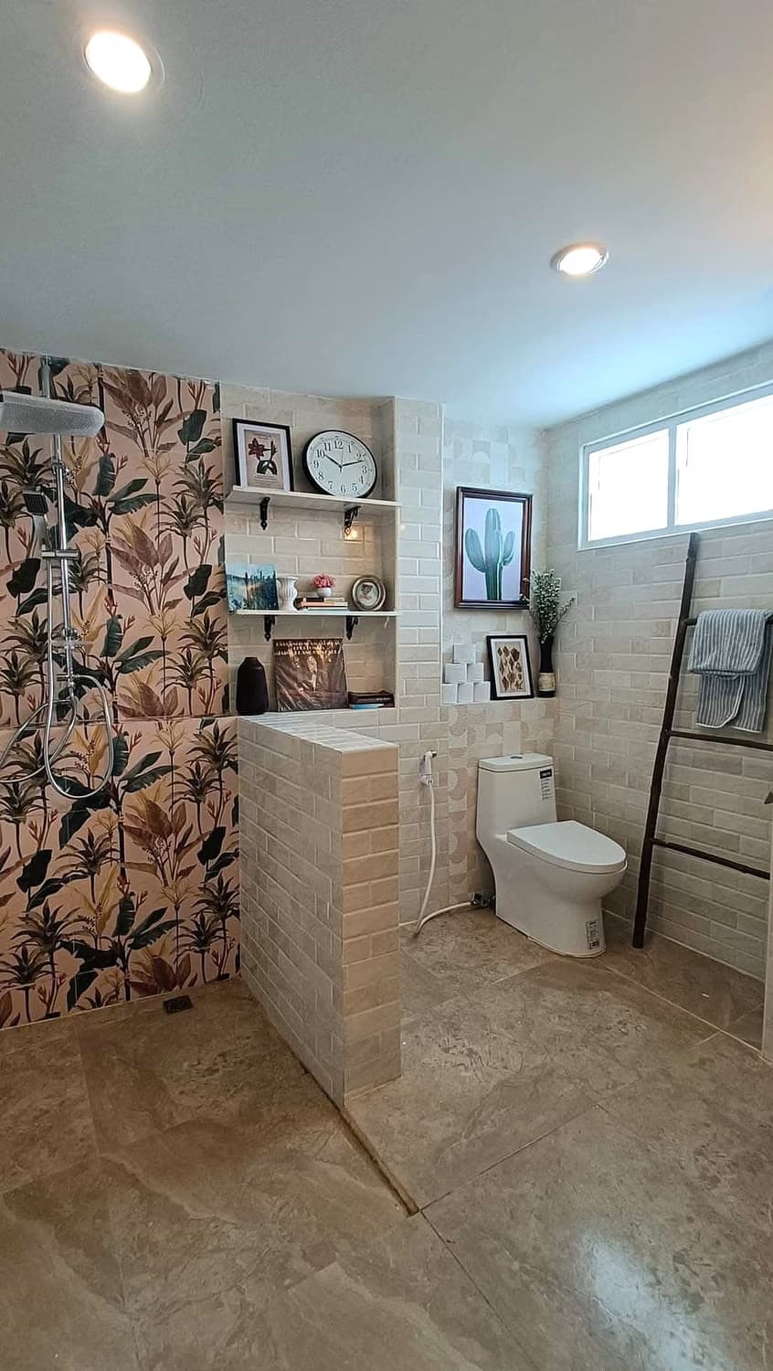 4 Bed House for Sale in San Pa Tong District - Image 11
