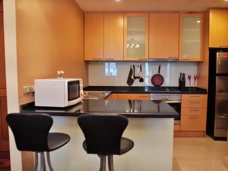 Condo for Rent at Sky Villas