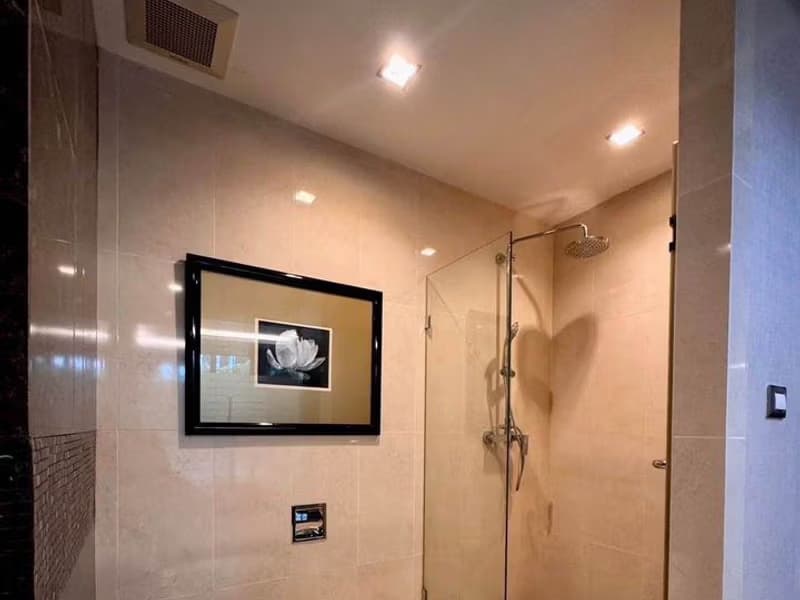 1 Bed Condo for Rent and Sale in Phra Khanong