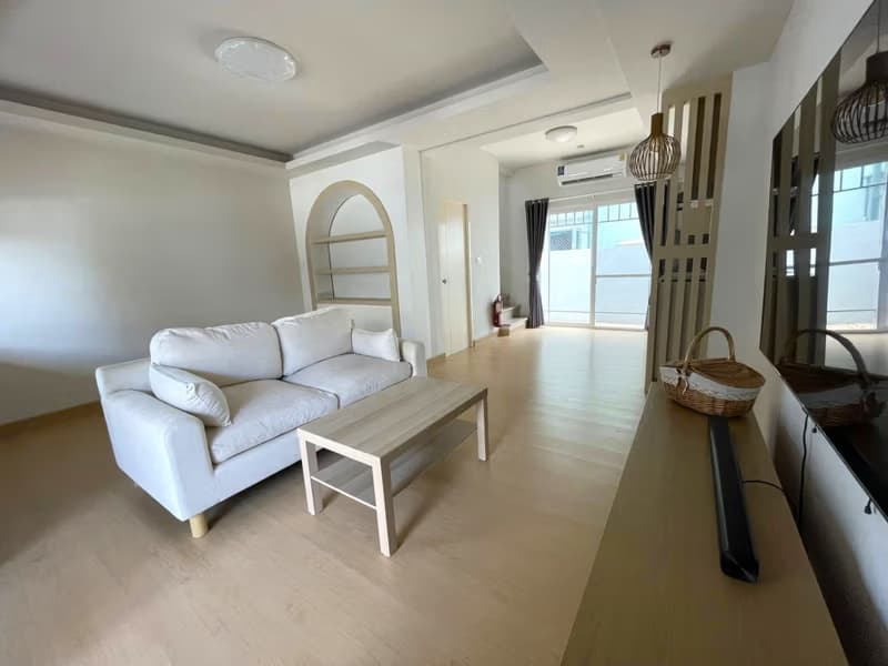 2 Bed Townhouse for Rent and Sale in San Sai