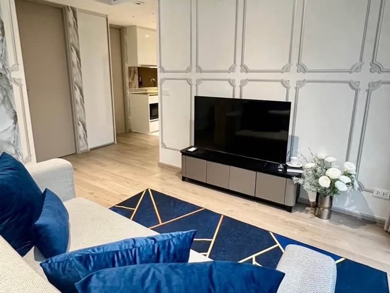 2 Bed Condo for Rent in Khlong Toei
