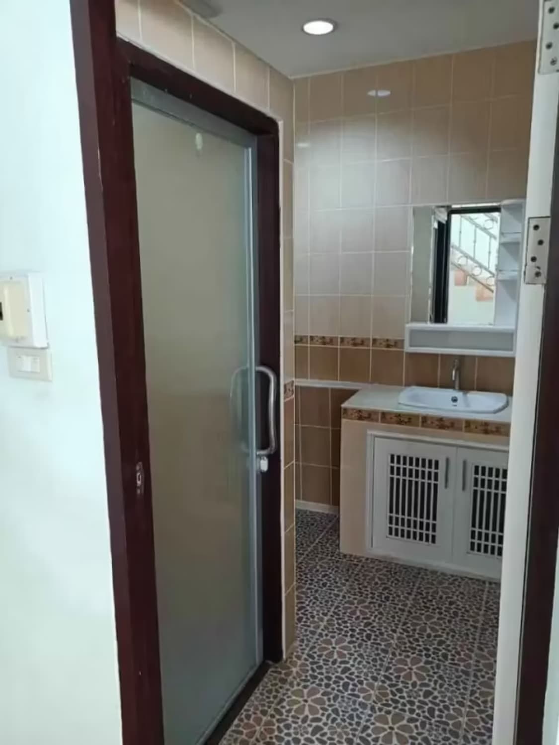 3 Bedroom House - Image 10