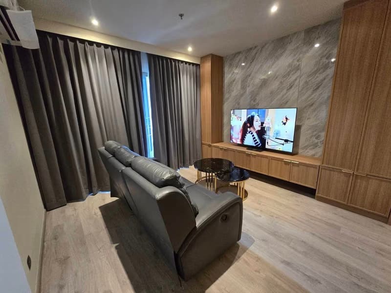 2 Bed Condo for Rent in Watthana