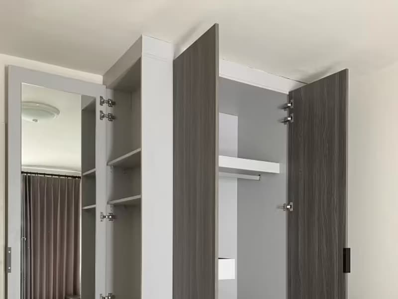 1 Bedroom Condo